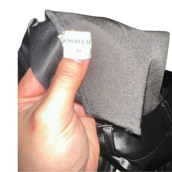 Commense Black Wide Leg Jumpsuit with Modern Silhouette - Picture 5 of 11